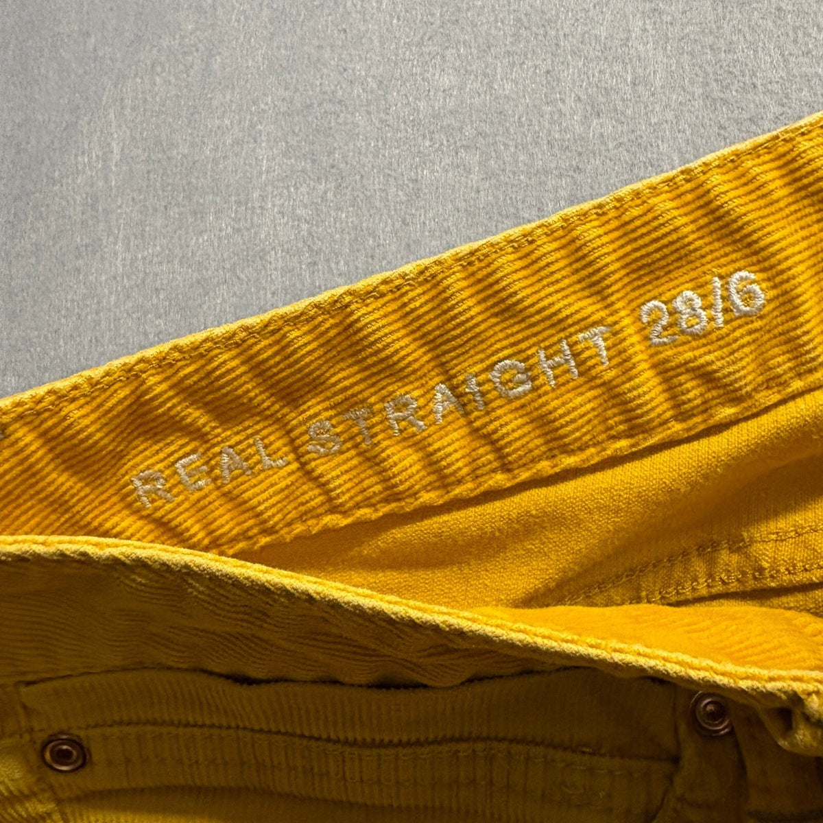 Gap 1969 Real Straight Corduroy Pants Womens 28/6 Yellow Gilded Gold Stretch