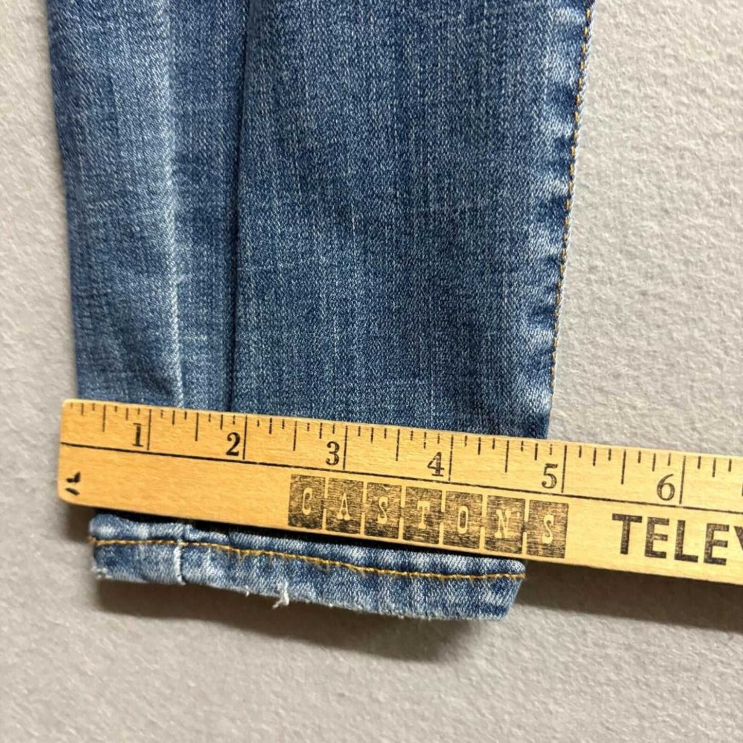 Levis 710 Super Skinny Jeans Womens 26 Distressed Ripped Blue Denim Stretch