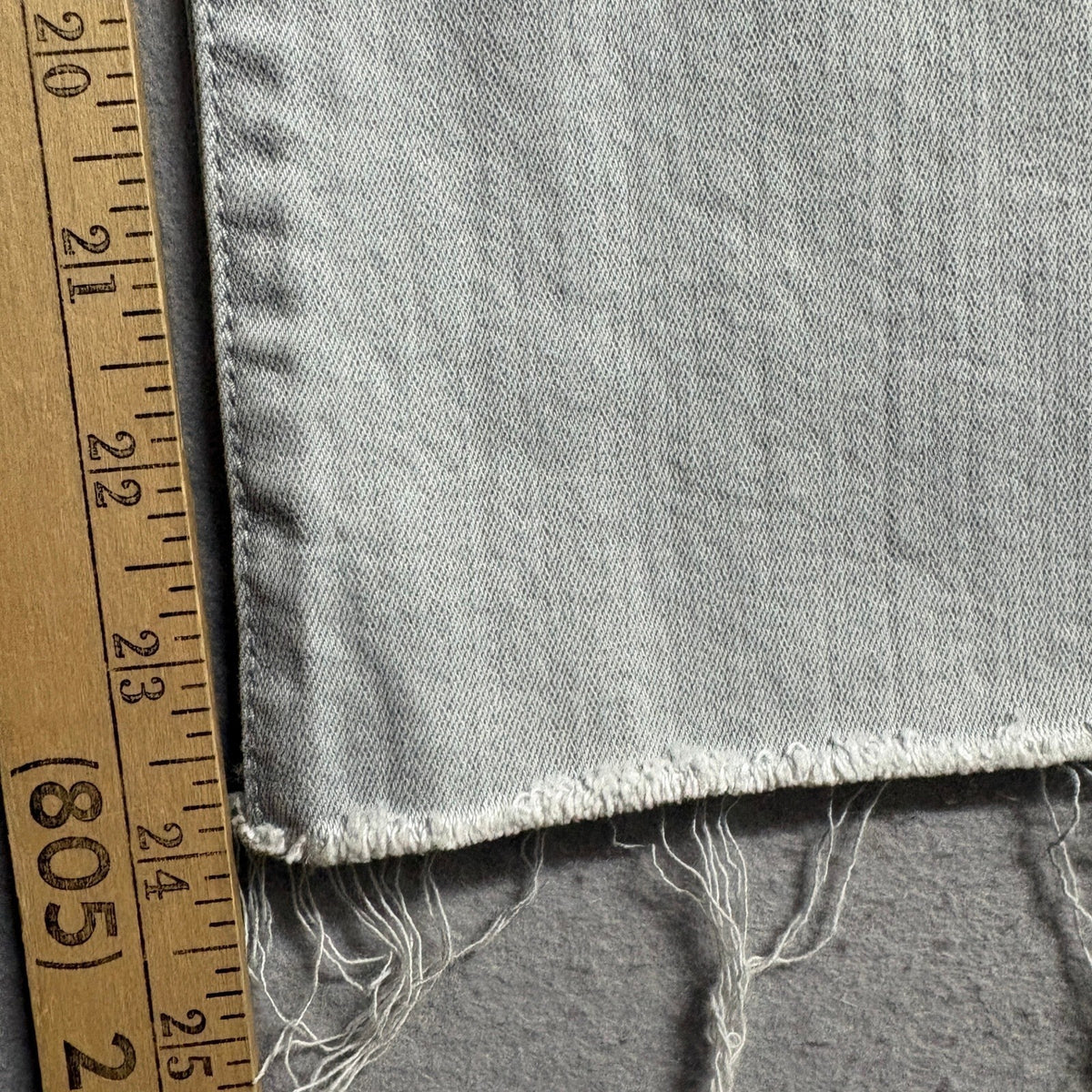 Liverpool Los Angeles The Crop Flare Jeans Womens Size 2 26 Grey Raw Raw Hem