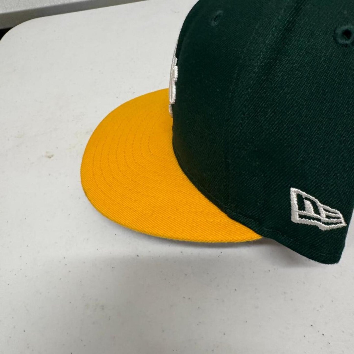 Oakland Athletics New Era 59FIFTY Fitted Hat Size 7 1/8 Green Yellow MLB Cap