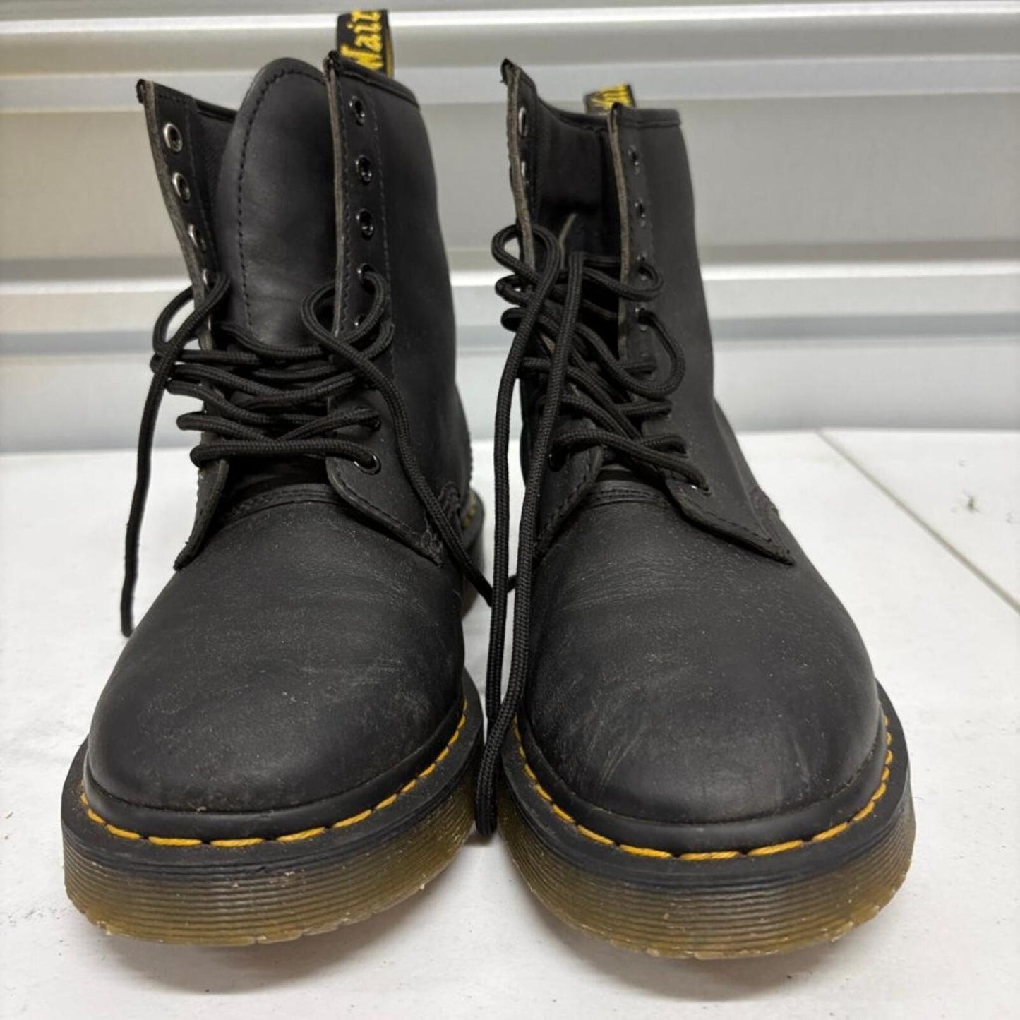 Dr Martens Amwell SR Black Leather Work Boots Womens 11 Mens 10 Slip Resistant