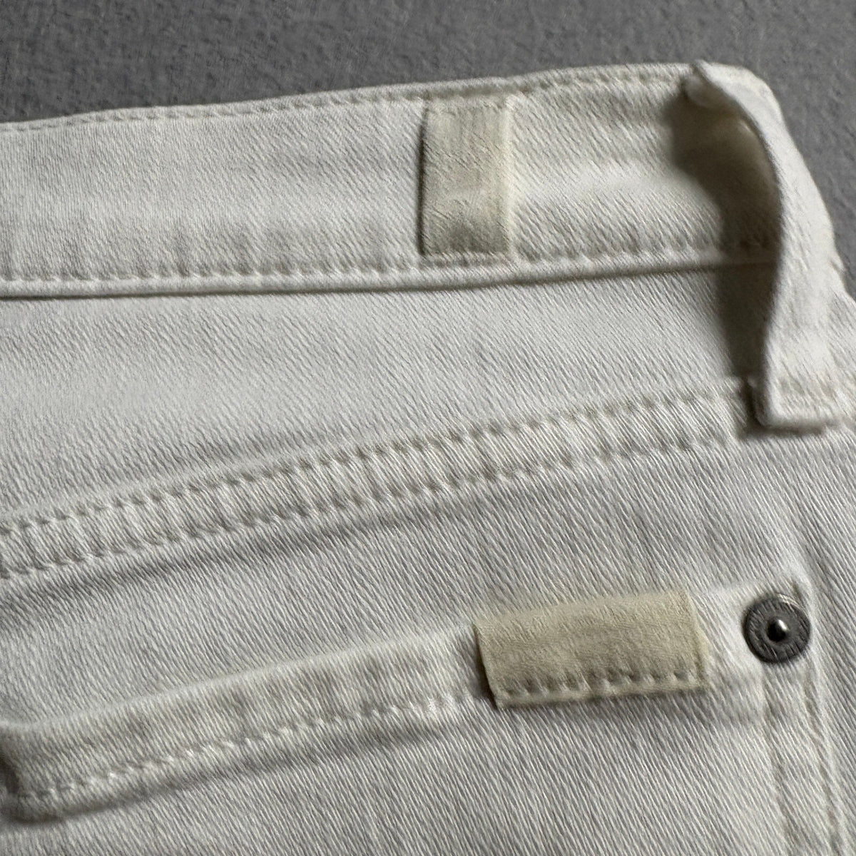 7 For All Mankind Josefina Boyfriend Jeans Womens Size 25 White Denim