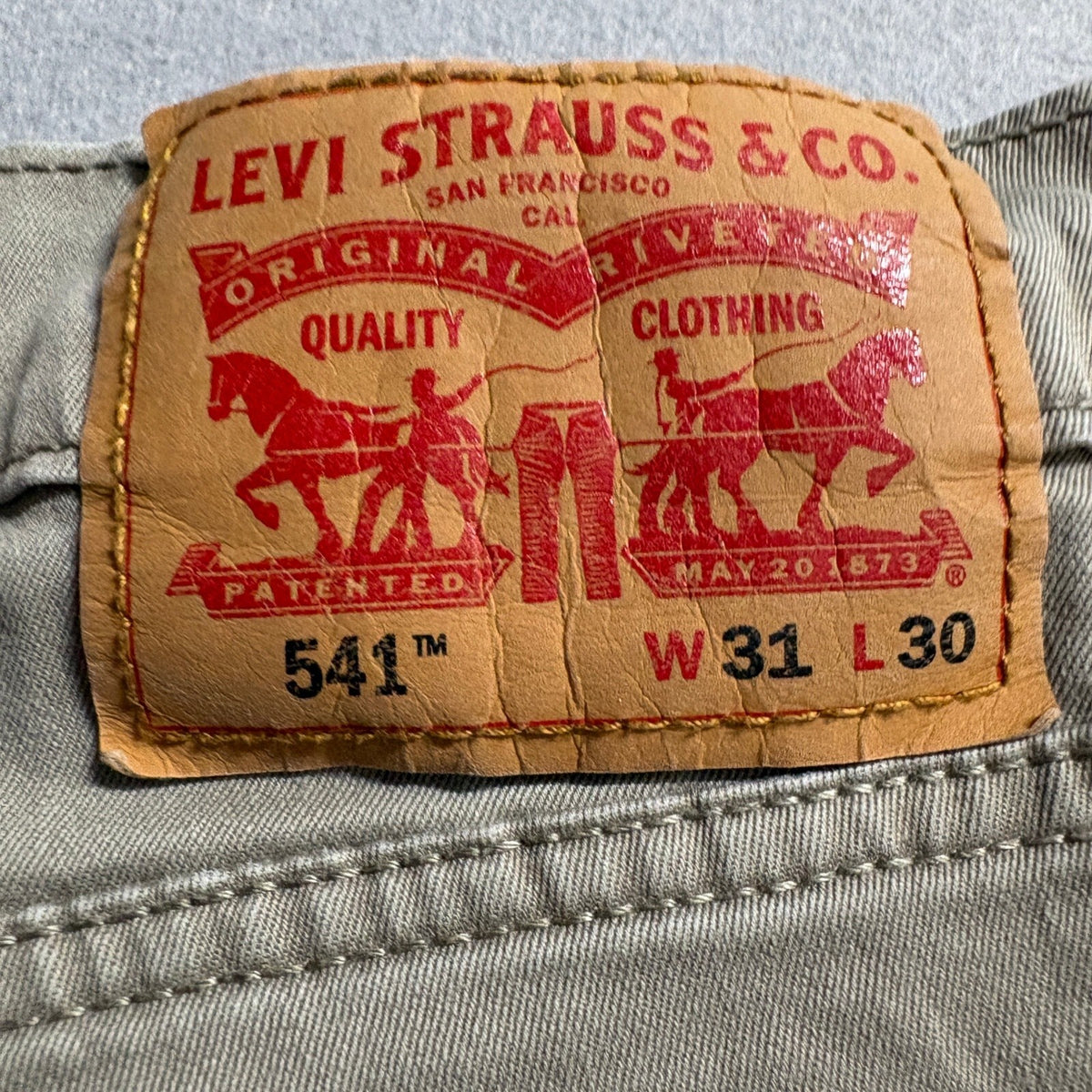 Levi's 541 Athletic Fit Jeans Mens 31x30 Khaki Tan Denim WaterLess Stretch Pants