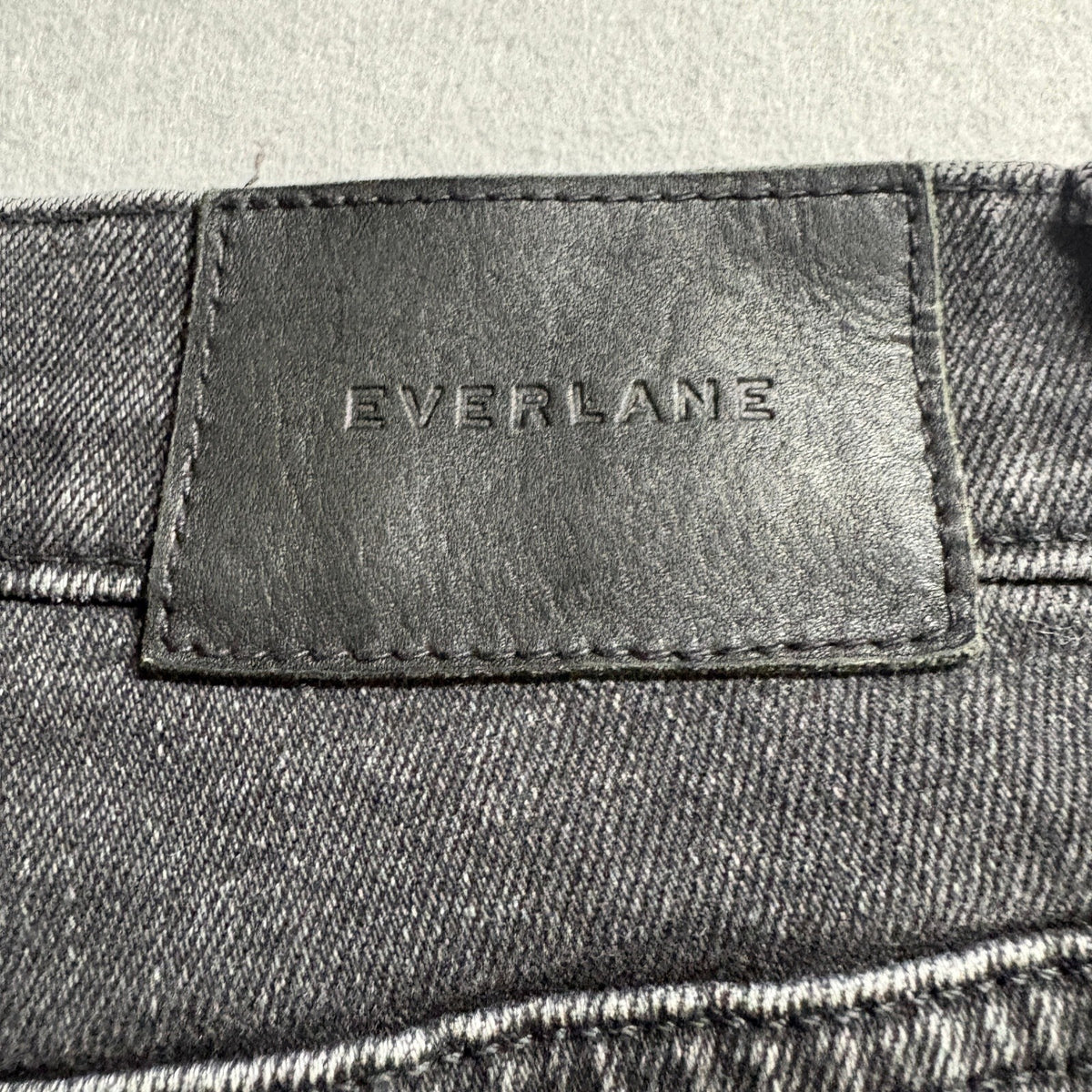 Everlane The Cheeky Jean Womens Straight Leg Washed Black Denim Jeans Size 28