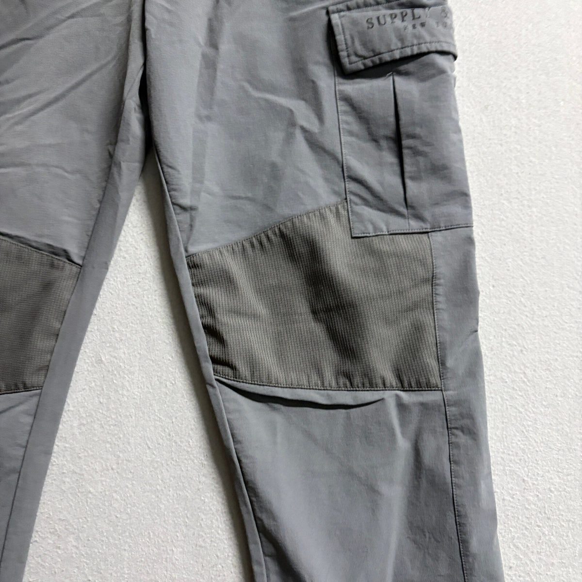 Supply & Demand Cargo Pants Womens Large Gray Elastic Waist Buckle Belt Utility