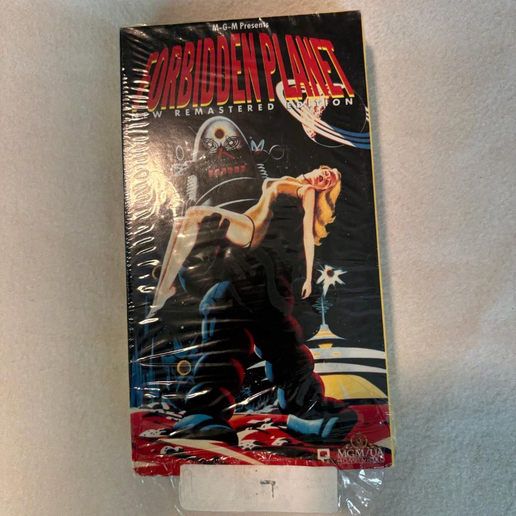 Forbidden Planet VHS 1991 Remastered Edition Sci-Fi Classic Leslie Nielsen