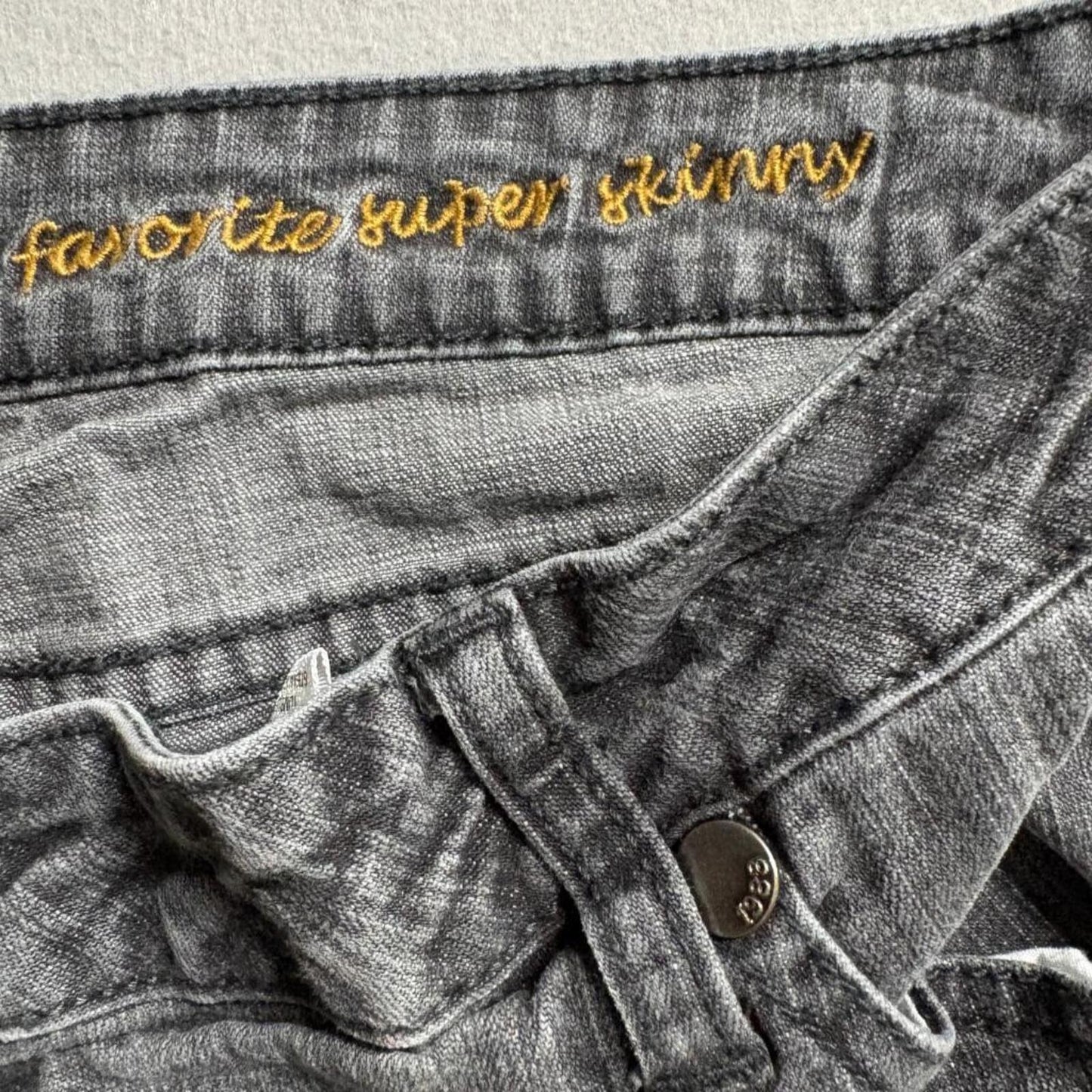 Arizona Jean Co Womens Size 17 Long Gray Skinny Jeans Stretch Denim