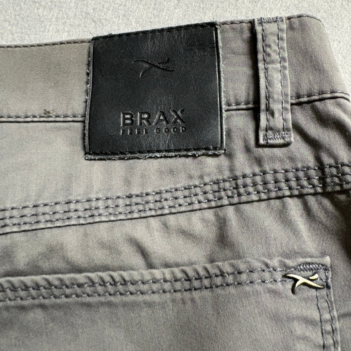 Brax Cooper Regular Fit Pants Mens 32x32 Gray Cotton Blend Chino Straight Leg