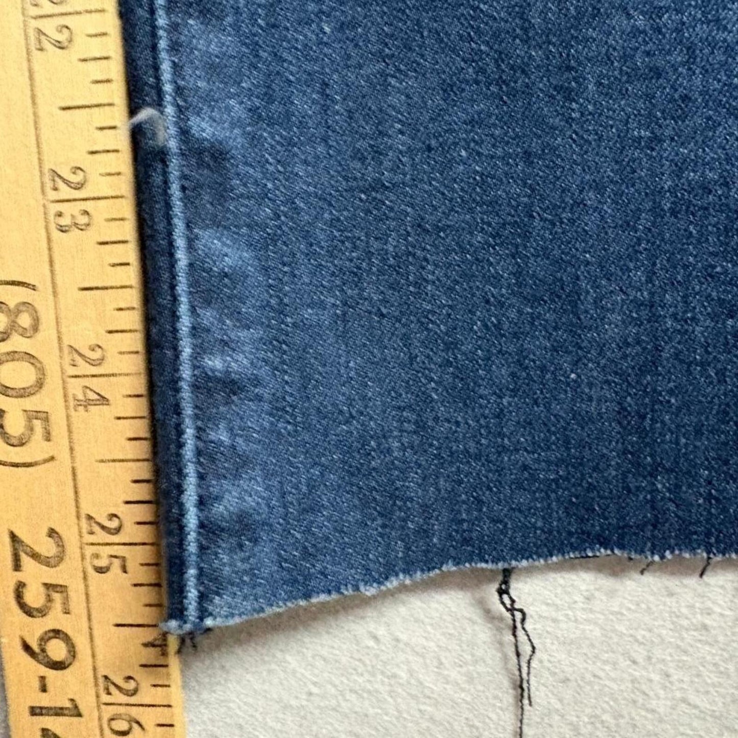 Gloria Vanderbilt Amanda Pull On Jeans Womens 14 Blue Denim Raw Hem Crop Stretch