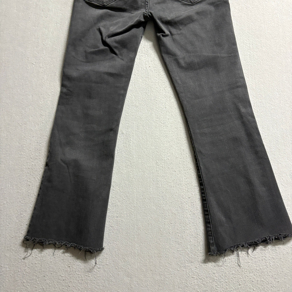 FRAME Le Crop Mini Boot Jeans Womens Size 27 Black Frayed Raw Hem Stretch Denim