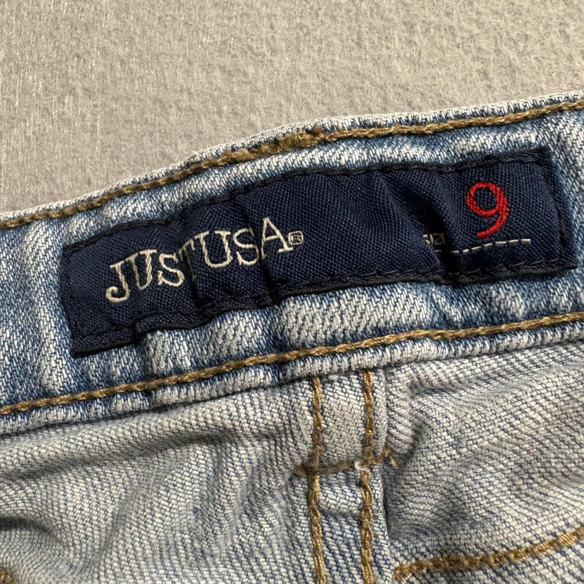 JUST USA Womens Distressed Skinny Jeans Size 9 Blue Denim Stretch Light Wash