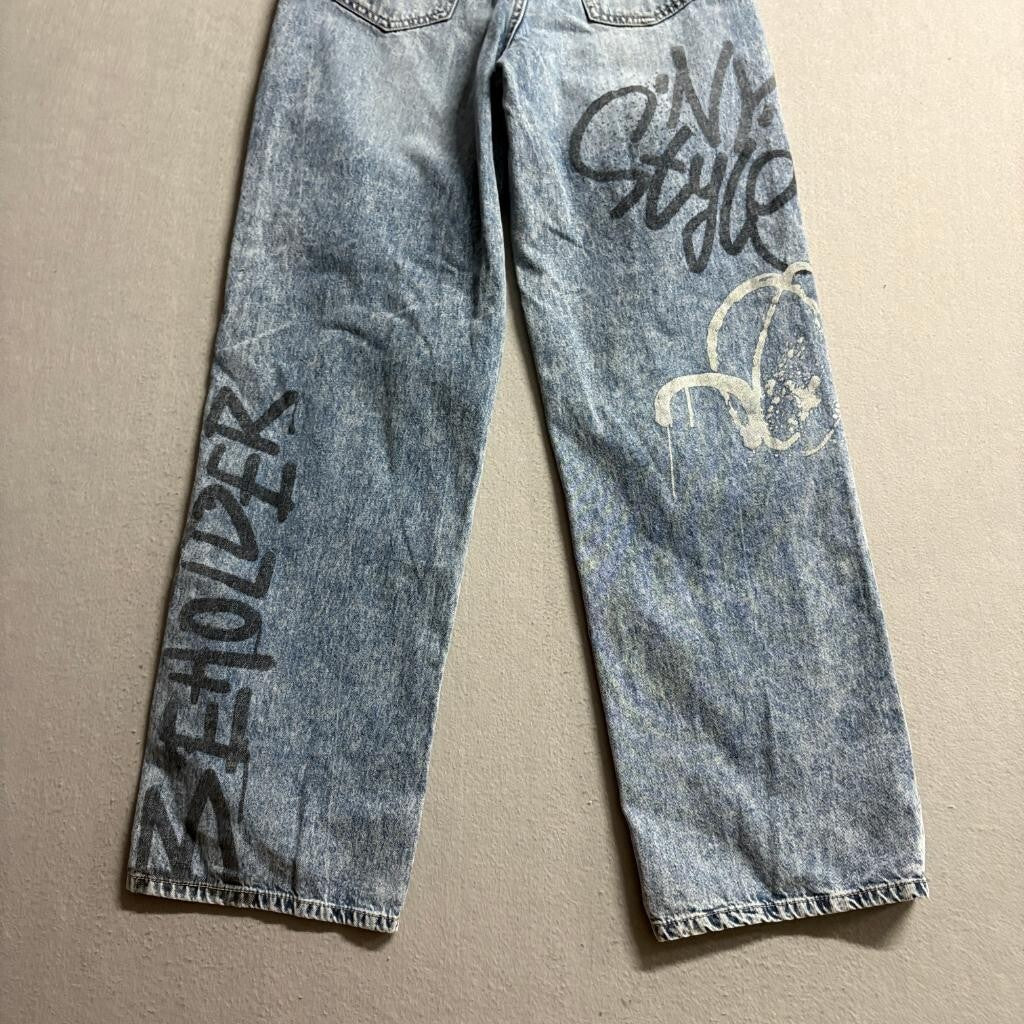 H&M Divided Graffiti Print Jeans Womens Size 2 Blue Acid Wash High Rise Denim
