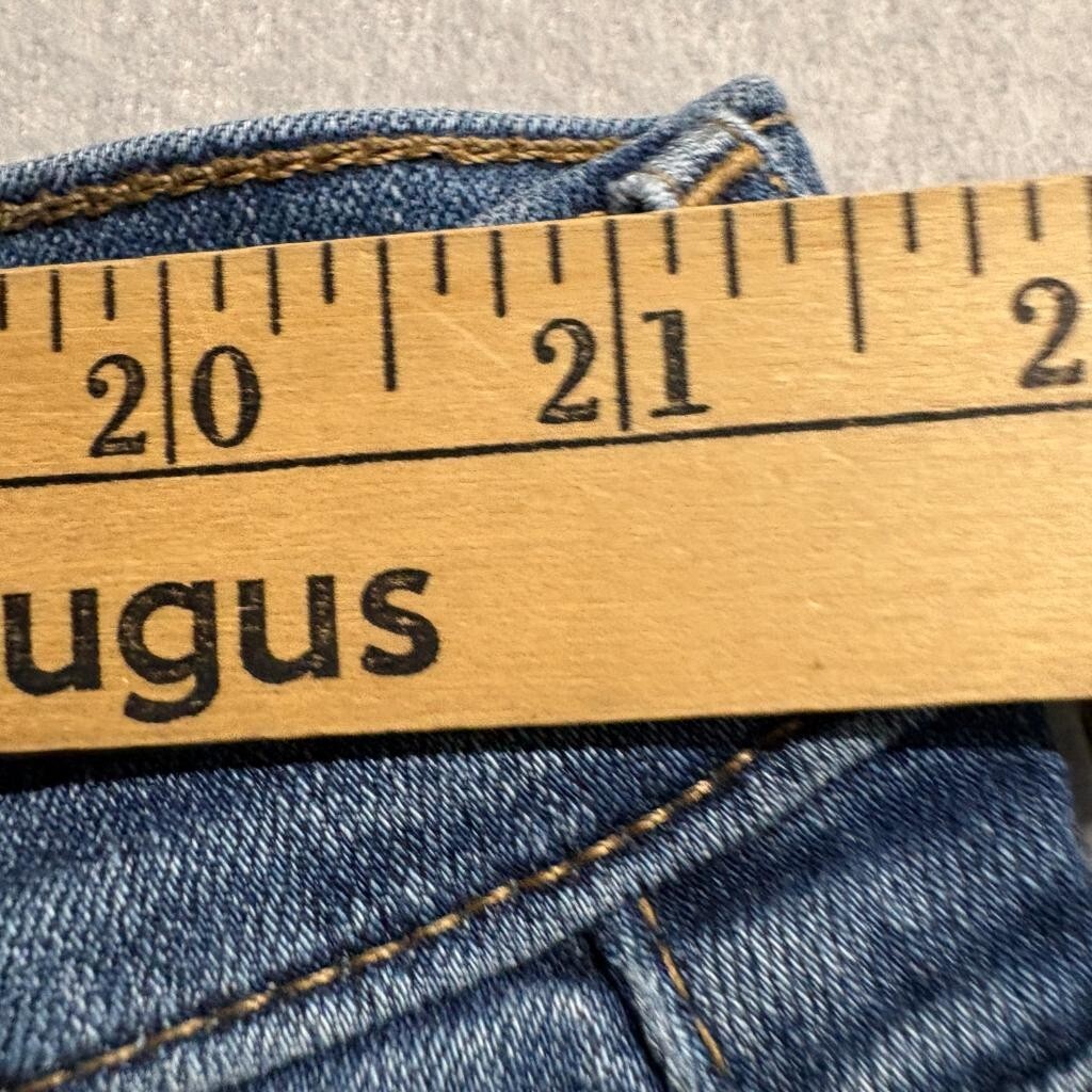 Levi's Classic Straight Jeans Womens 22W S Blue Denim Stretch Plus Size 22 Short