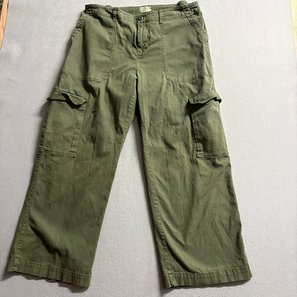 Universal Thread Cargo Pants Womens 17 Green Wide Leg High Rise Utility Cotton