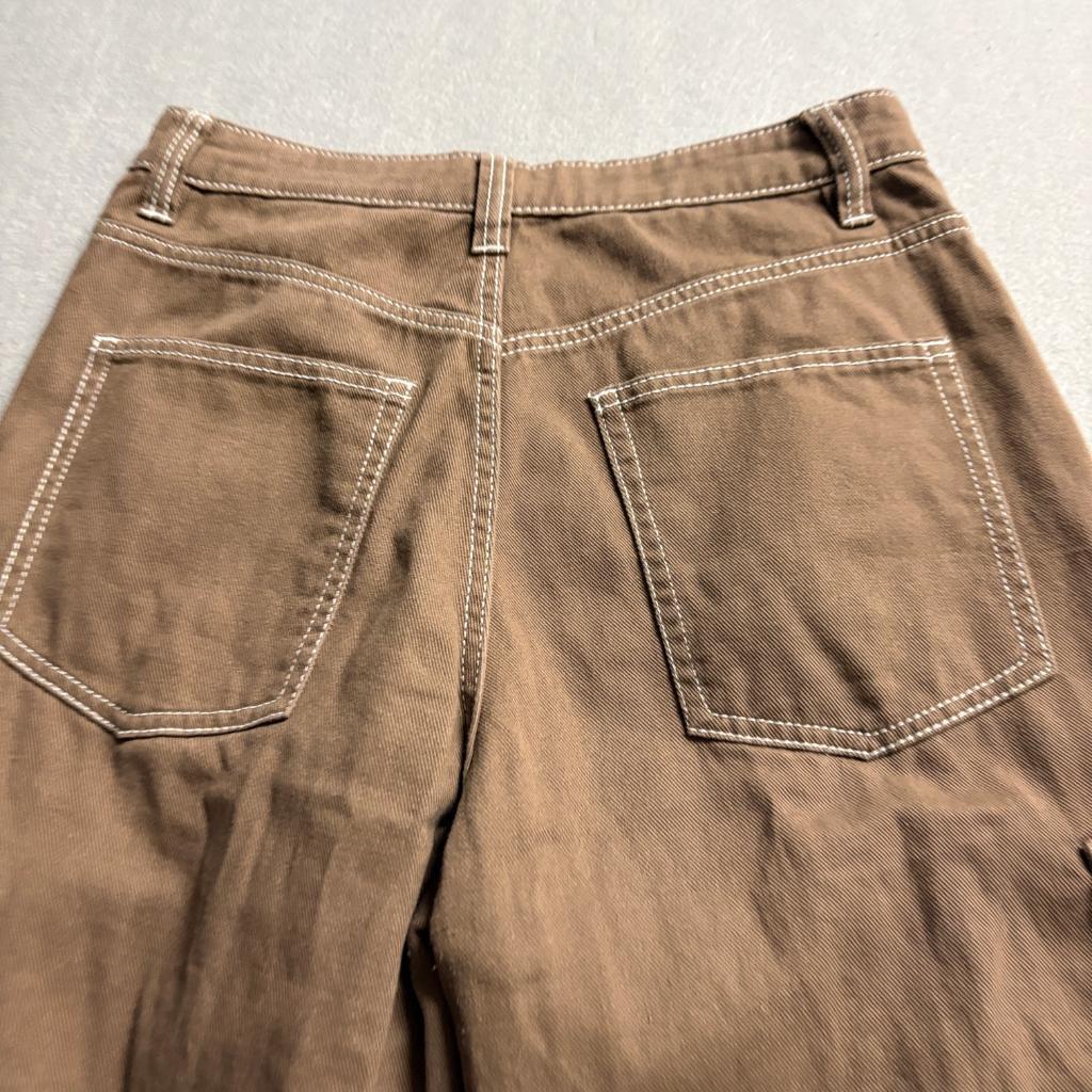 H&M Divided Women's Brown Cargo Pants Size 4 Contrast Stitch Wide Leg Utility