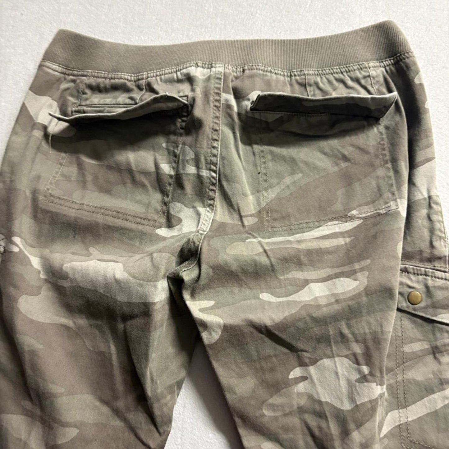 Rewind Camouflage Cargo Pants Womens Size 7 Green Camo Utility Stretch Slim