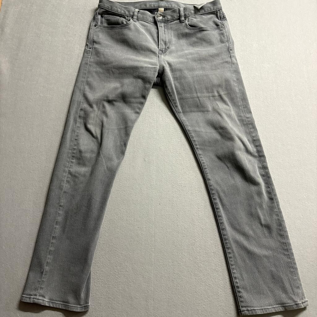 Banana Republic Traveler Jeans Mens 34x32 Gray Slim Straight Stretch Denim