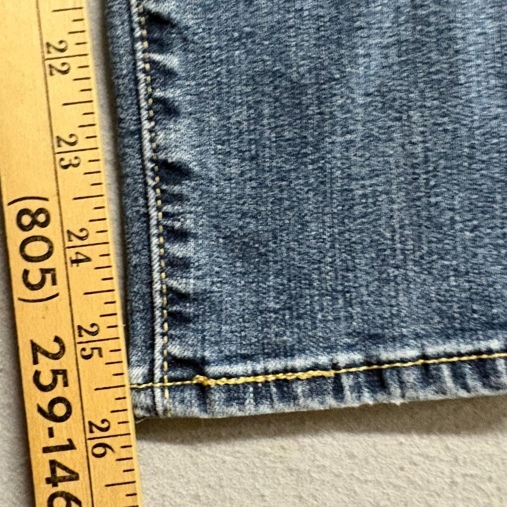 Denizen from Levis Skinny Jeans Womens Size 4M Blue Denim Stretch