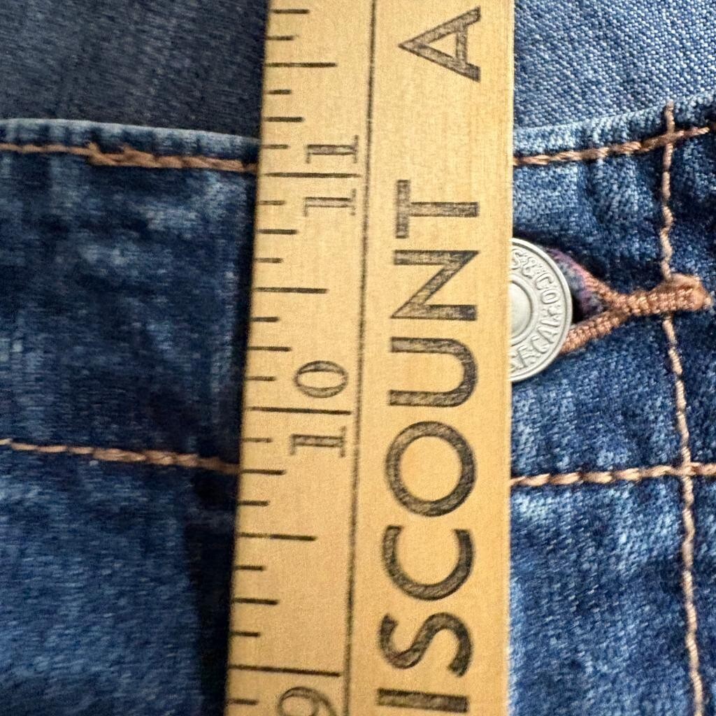 Levis 525 Nouveau Low Capris Womens Size 24 Blue Denim Stretch Crop Jeans