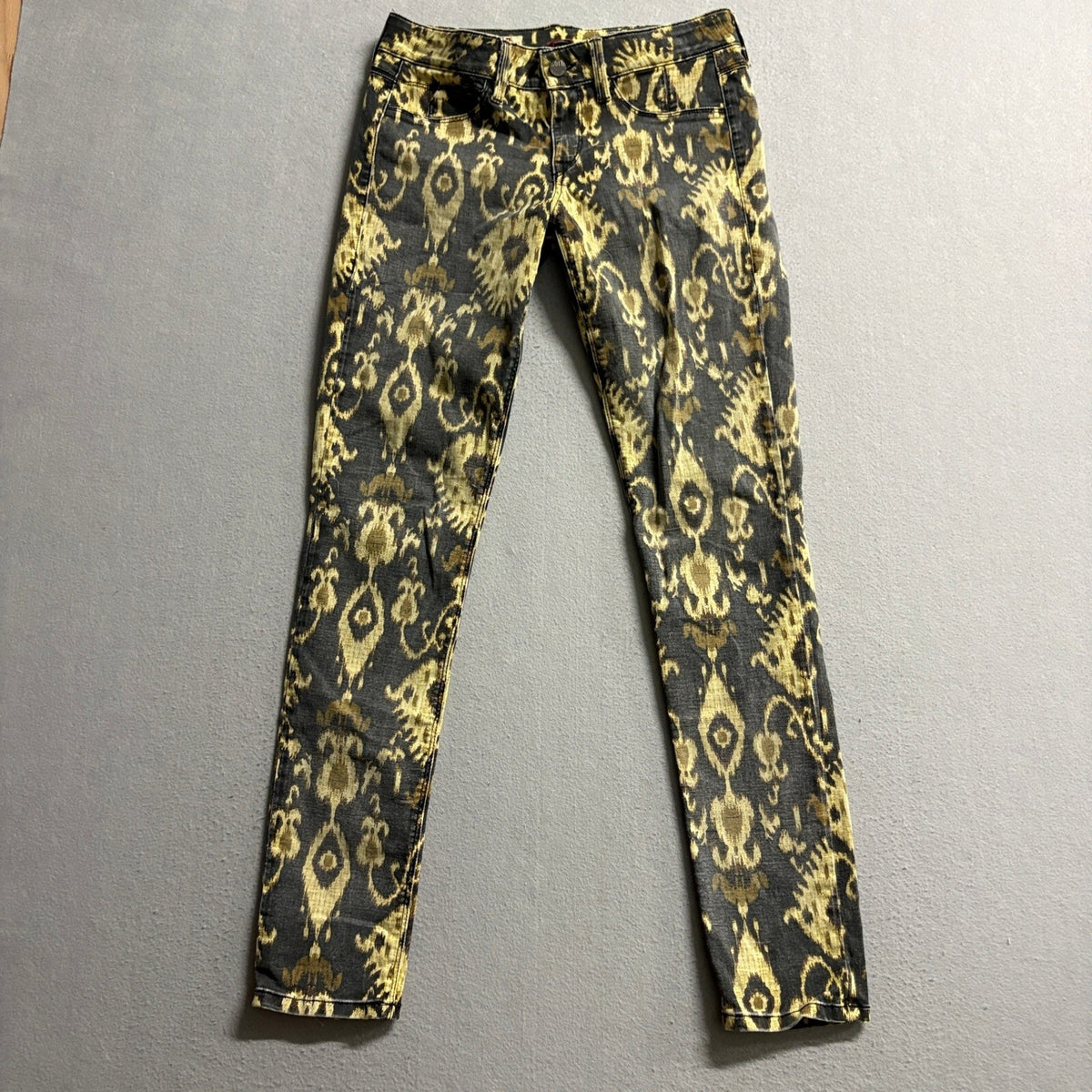 SOLD Design Lab Womens Soho Super Skinny Jeans Size 27 Ikat Print Yellow Black