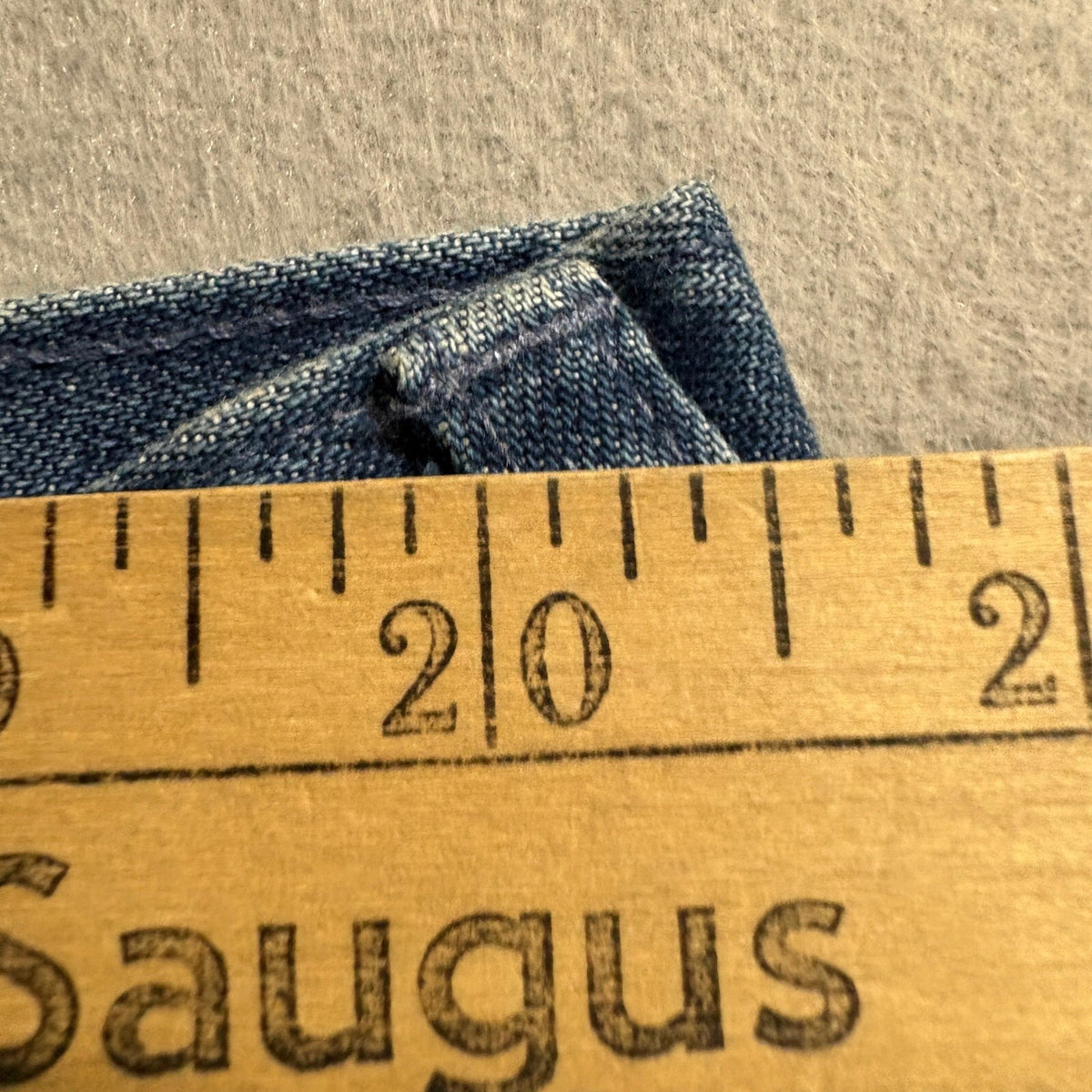 The Original Khaki Co Mens Pleated Blue Denim Pants Jeans 40x31 Relaxed Fit
