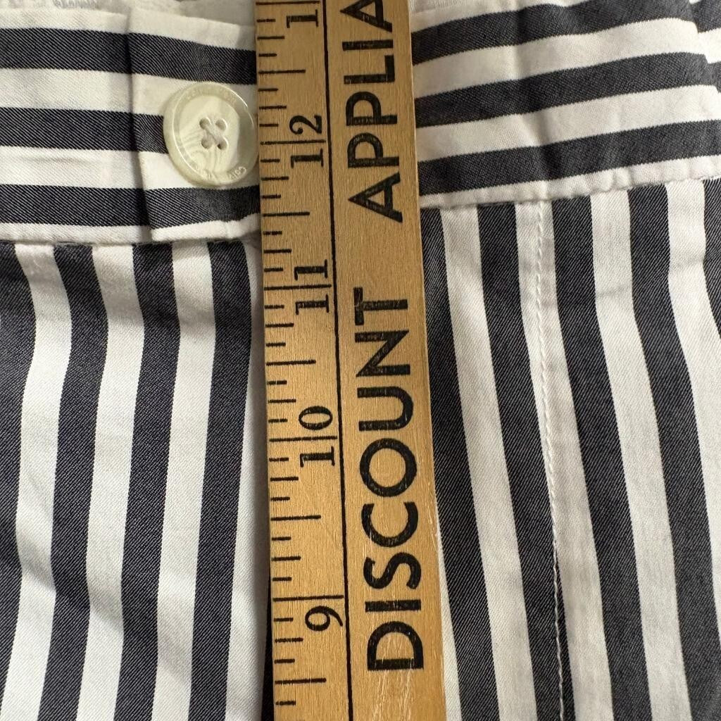 Calvin Klein Striped Shorts Womens 38 Black White Cotton Blend Casual