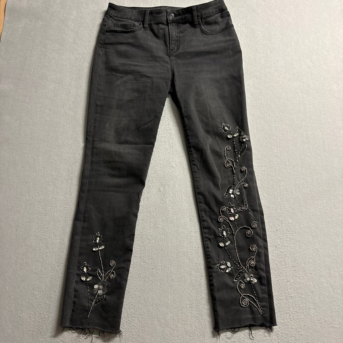 Chicos So Slimming Girlfriend Slim Leg Ankle Jeans Sz 0T Gray Beaded Floral Hem