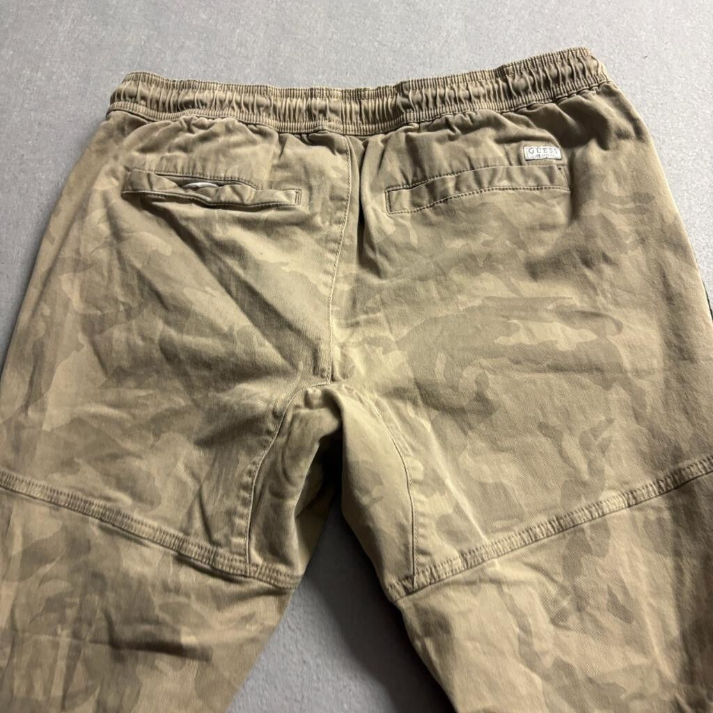 Guess Los Angeles Mens Small Camo Jogger Pants Khaki Logo Tape Side Stripe
