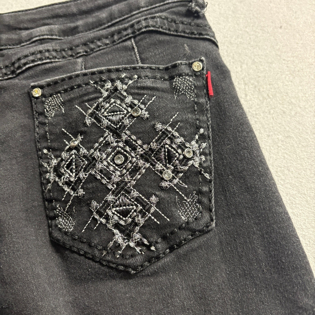 Love You Jeans Womens 13/14 Black Embroidered Rhinestone Pocket Bootcut Stretch