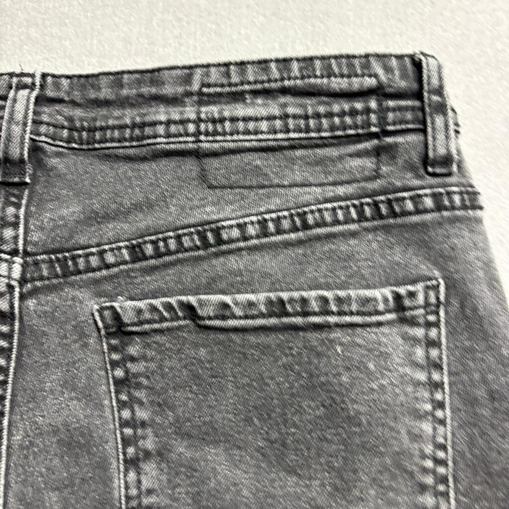 Cotton On Mens 30 Distressed Denim Shorts Black Gray Raw Hem Straight Cut