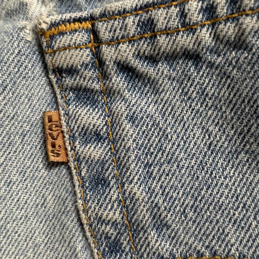 Vintage Levis 545 Orange Tab Jeans Mens 44x32 Made in USA Loose Fit Light Wash
