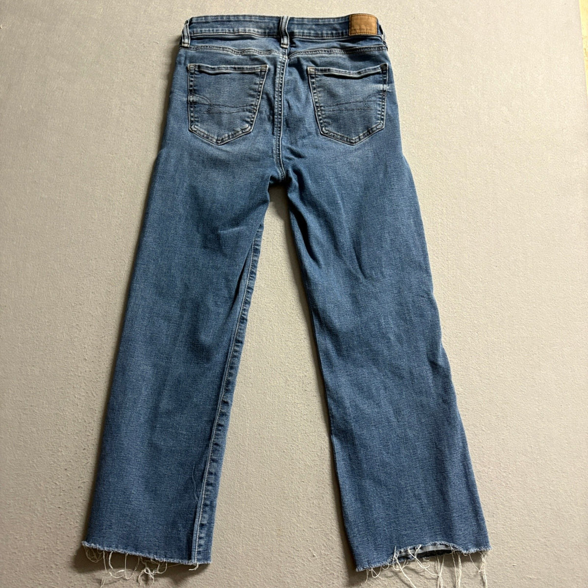 American Eagle High Rise Kick Boot Crop Jeans Womens Size 4 Next Level Stretch