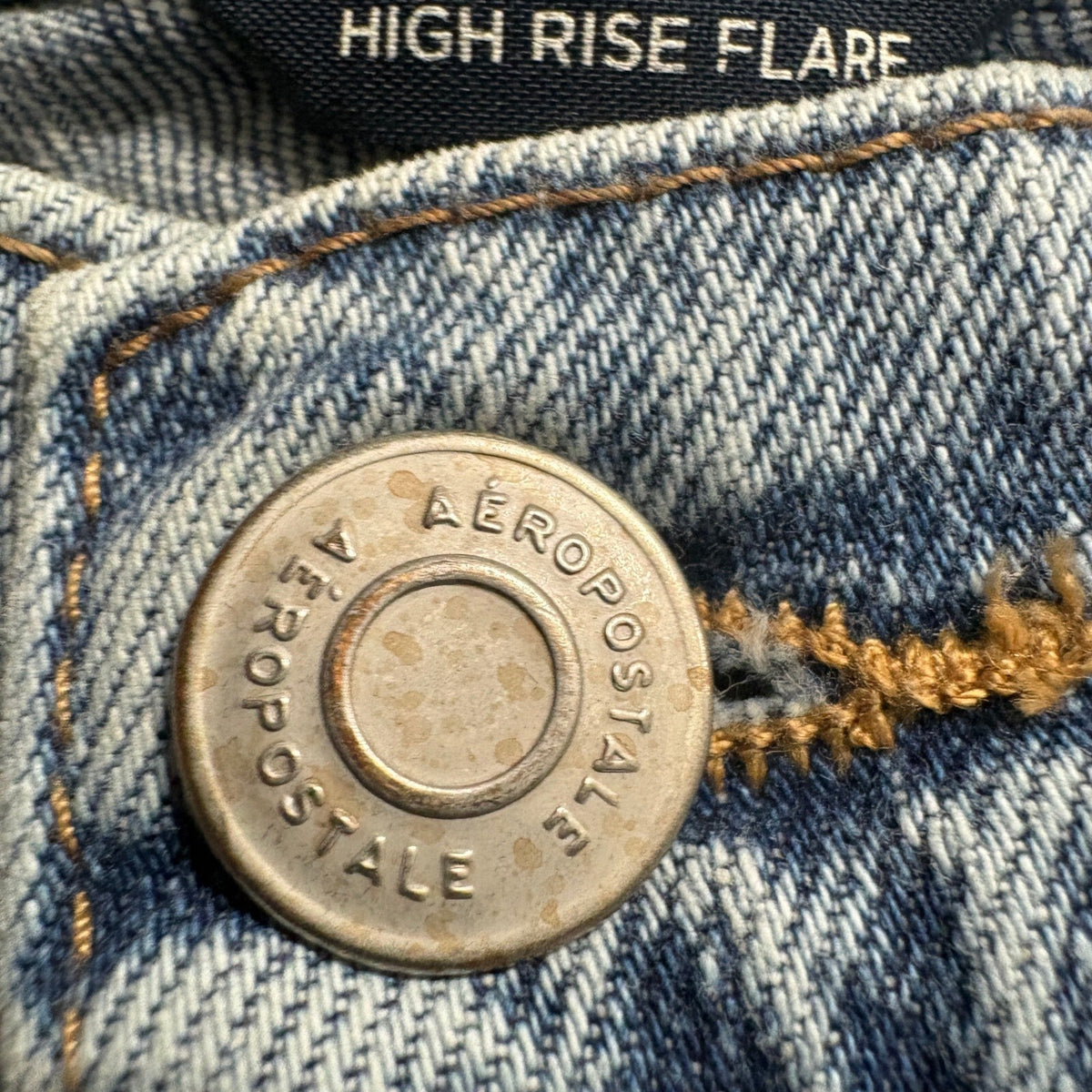 Aeropostale High Rise Flare Jeans Womens Size 6R Light Wash Distressed Denim
