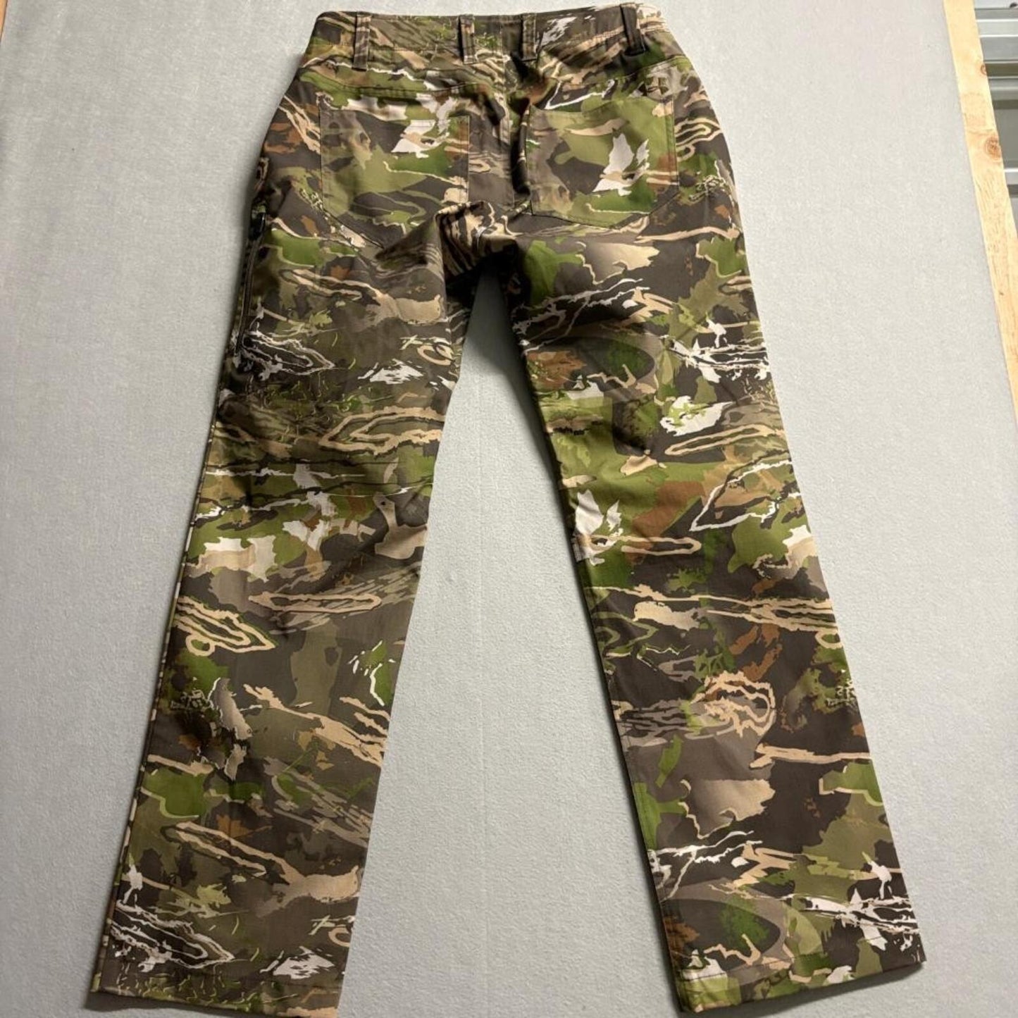 Under Armour Camo Hunting Pants Mens 34x32 Forest Camouflage Ripstop