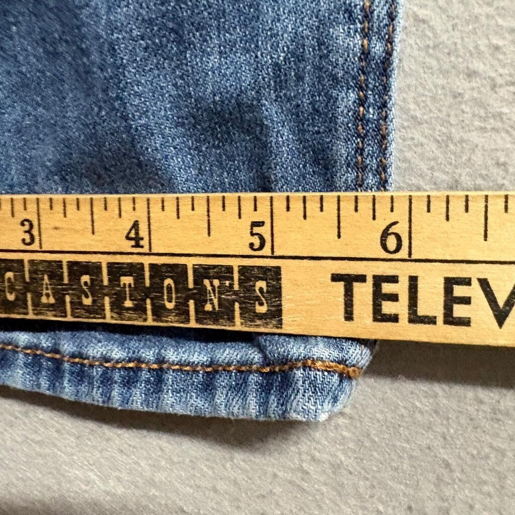 American Eagle Jeans Womens 4 Short Blue Denim Straight Leg Mid Rise Stretch