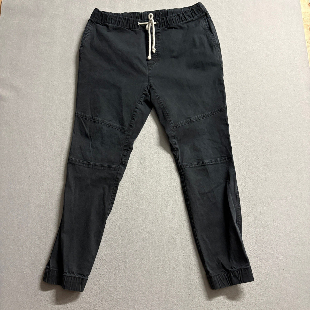 H&M Divided Mens Jogger Pants Size 34 Black Cotton Blend Drawstring Elastic