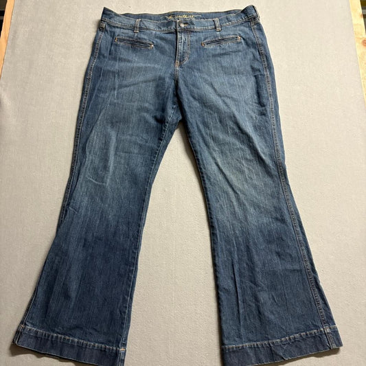 Old Navy The Sweetheart Jeans Womens 18 Regular Blue Denim Classic Rise Bootcut