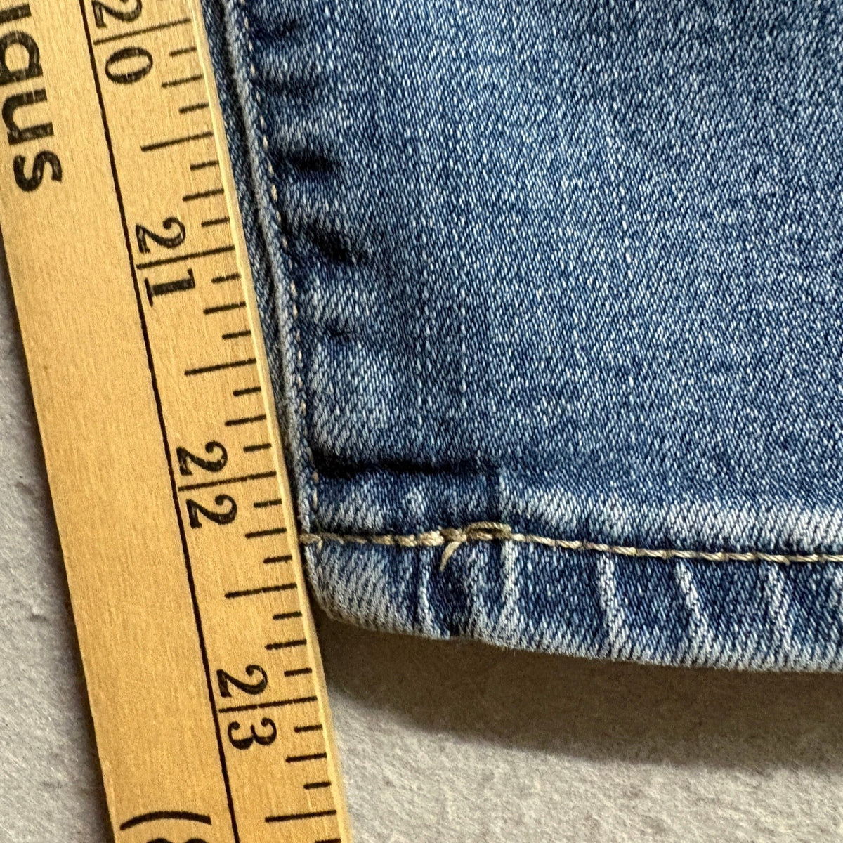 Lucky Brand Bridgette High Rise Crop Jeans Womens Size 2 26 Blue Distressed