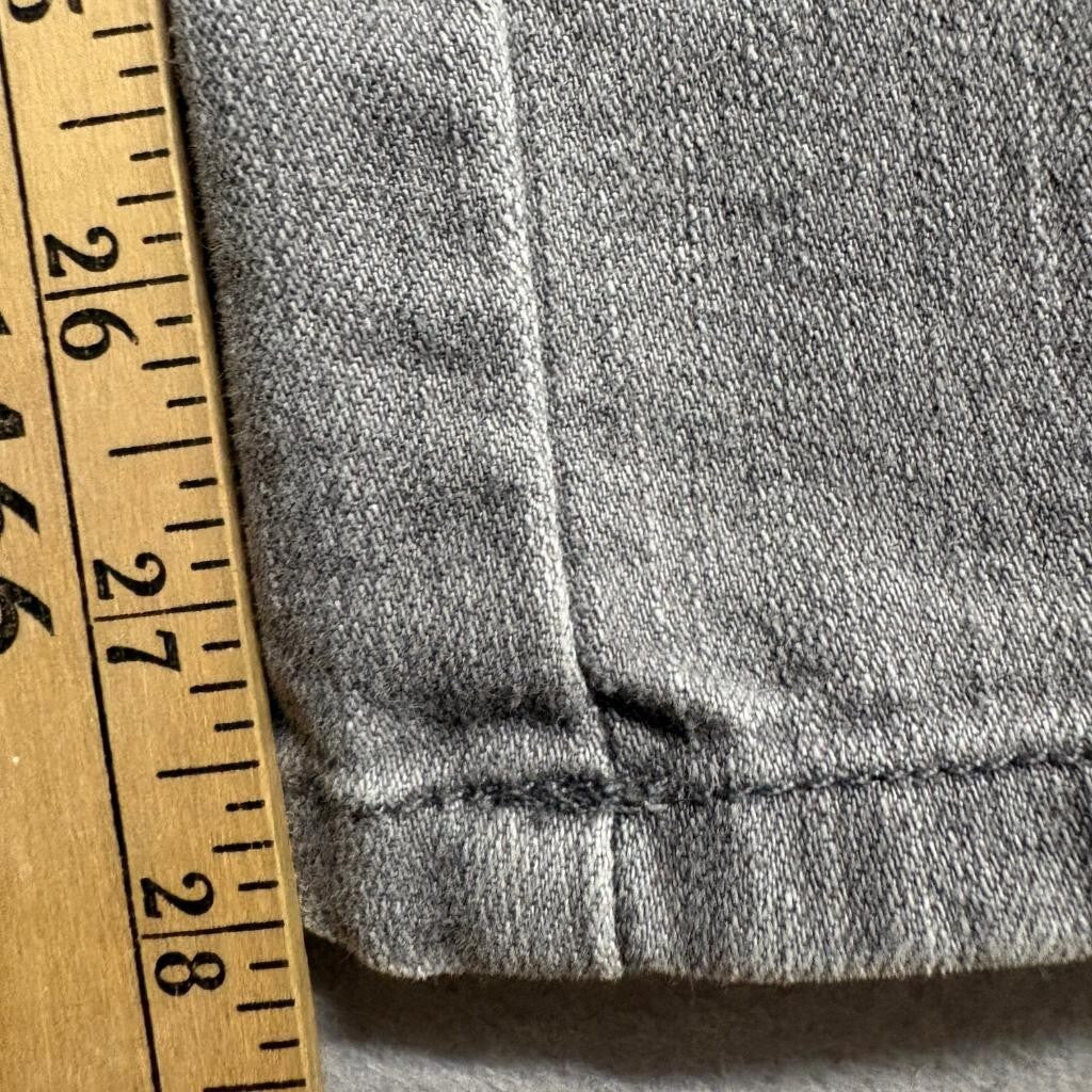Gloria Vanderbilt Amanda Jeans Womens 10 Average Gray Denim High Rise Straight