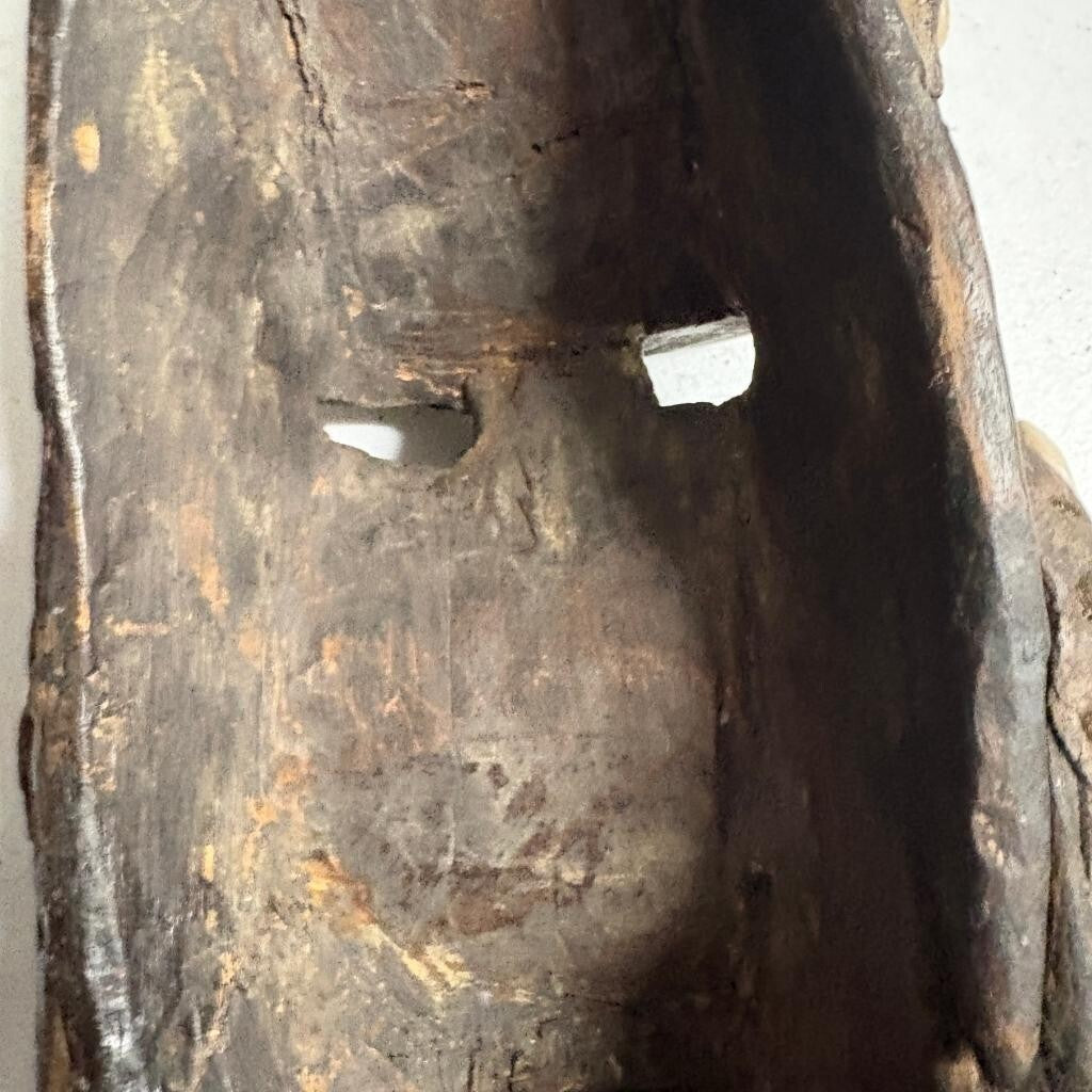 Vintage African Wè Guéré Style Carved Wood Mask Cowrie Shells Tribal Art 16"