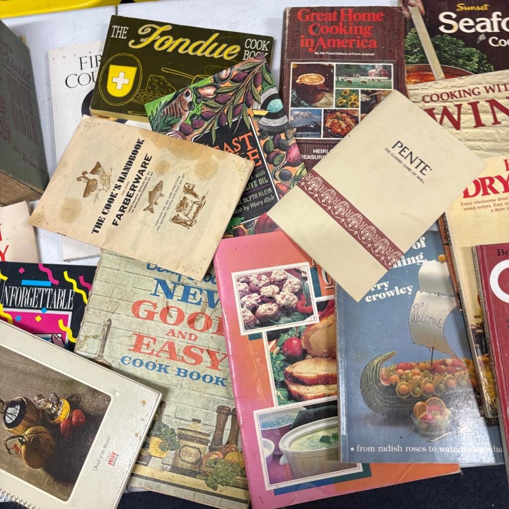 Vintage Cookbook Lot of 18 Retro Cook Books Mexican Fondue Seafood Oriental