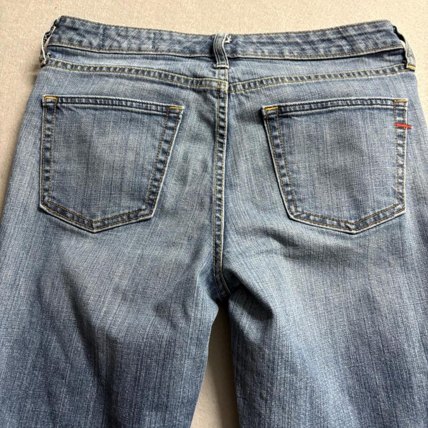 Gap 1969 Classic Fit Jeans Womens 8R Blue Denim Sandblasted Fade Stretch Bootcut