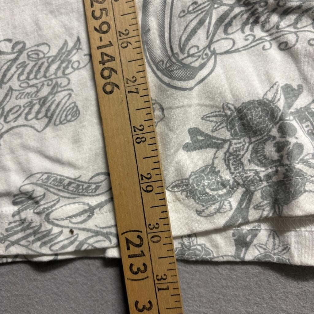 Southpole T-Shirt Mens XL White All Over Print Skull Tattoo Graphic Y2K New