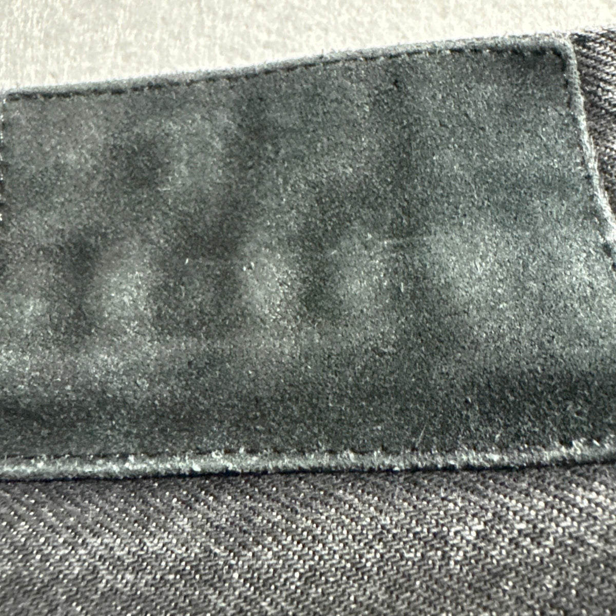 FLANNEL Mens Size 32 Black Denim Jeans 100 Cotton Straight Leg Washed Black