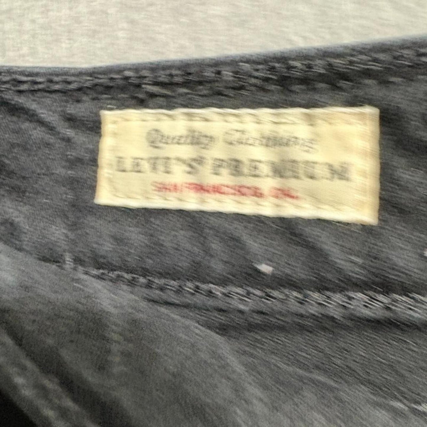 Levis Premium Wedgie Straight Jeans Womens 27x28 Black Denim High Rise Pants