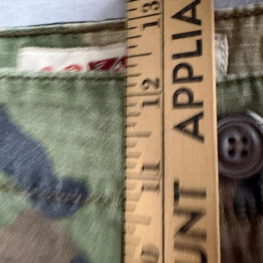 Arizona Jean Co Mens Cargo Shorts Size 36 Green Camouflage Cotton Ripstop