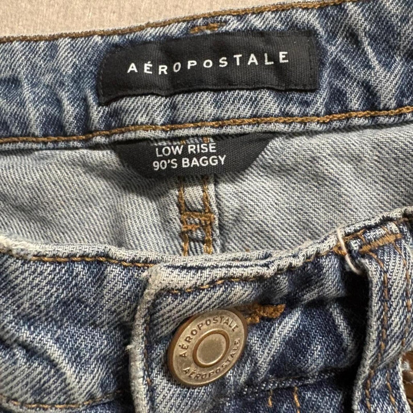 Aeropostale Low Rise 90s Baggy Jeans Womens 00 Reg Distressed Blue 100% Cotton
