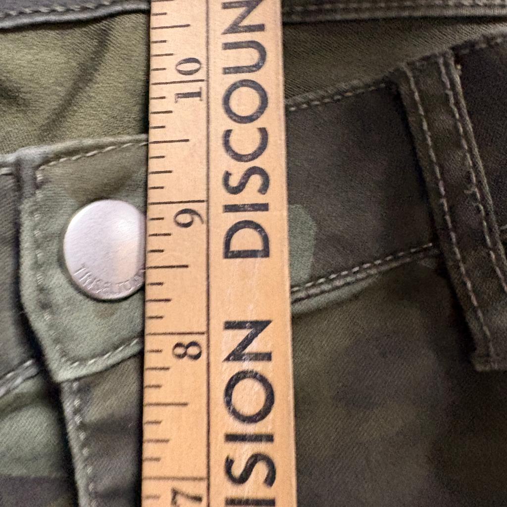 Tinseltown Camo Moto Pants Womens Size 11 Green Camouflage Skinny Ribbed Jeans