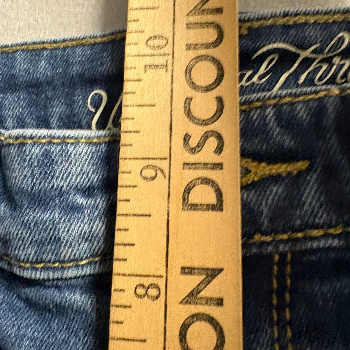 Universal Thread Colorblock Crop Flare Jeans Womens Size 2 26R Blue Raw Hem