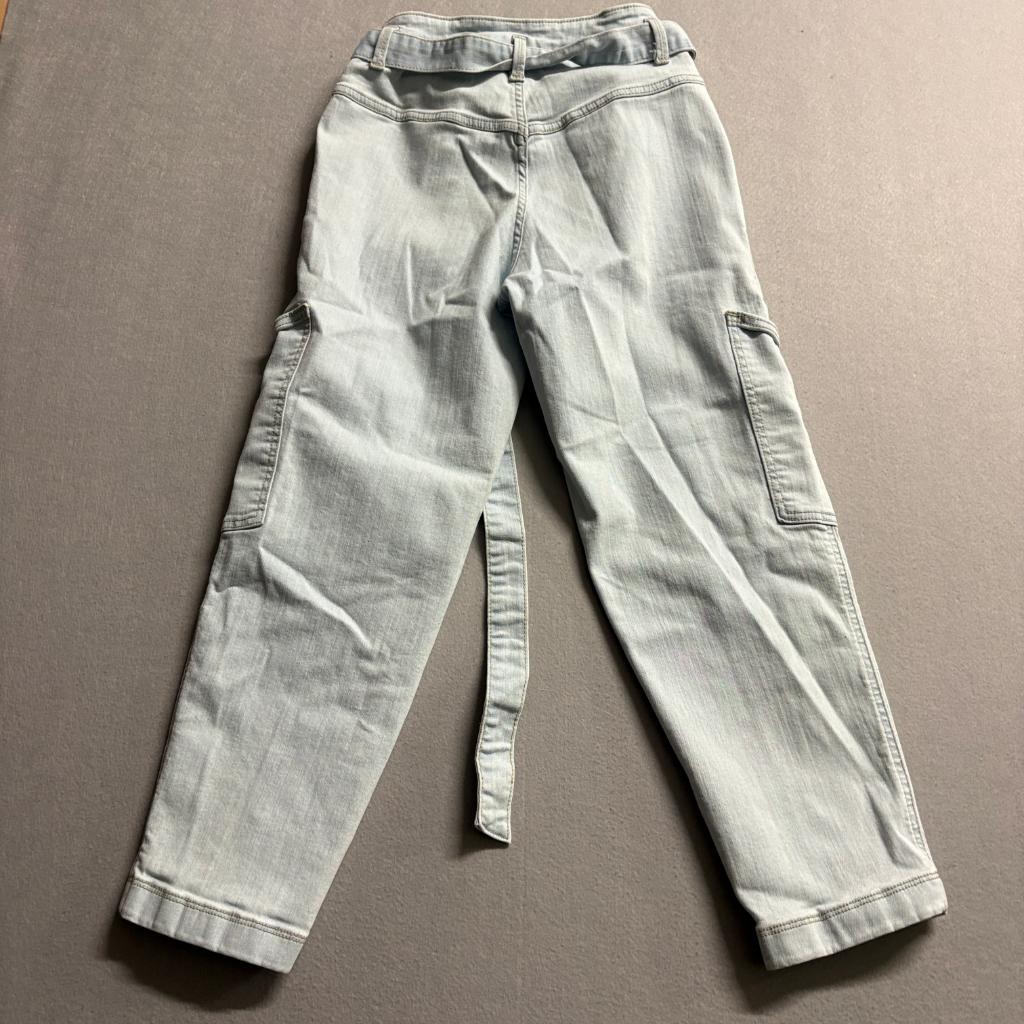 Universal Thread Cargo Jeans Womens Size 0 Light Wash High Rise Belted Denim